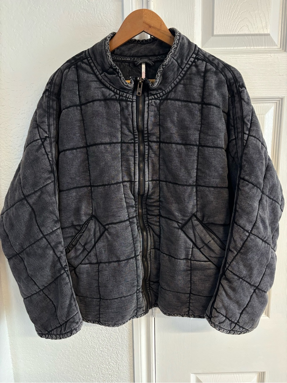 Free People Dolman Quilted Knit Washed Black Jacket Size S - Picture 2 of 5